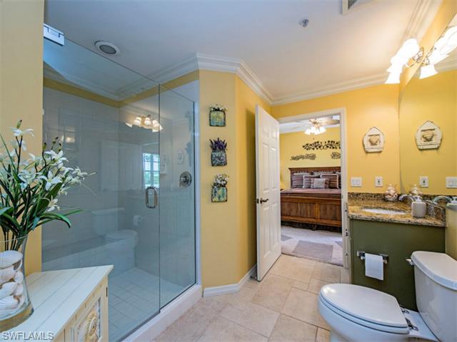 450 Bayfront PL, Naples, FL 34102