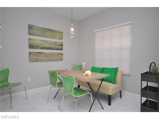 401 Bayfront PL, Naples, FL 34102