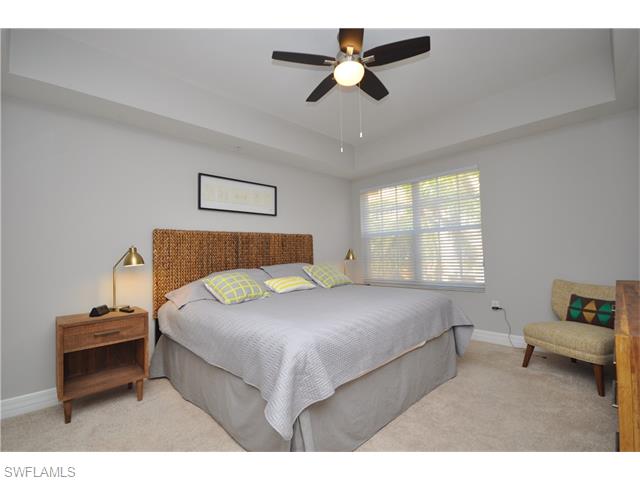 401 Bayfront PL, Naples, FL 34102