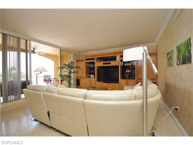 450 Bayfront PL, Naples, FL 34102