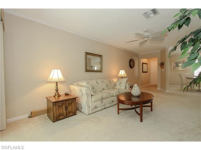 4126 Belair LN, Naples, FL 34103
