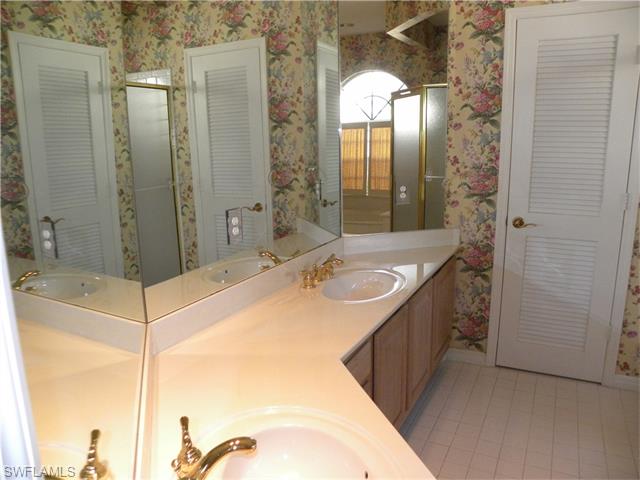 3722 Rachel LN, Naples, FL 34103