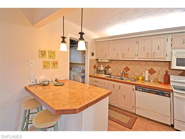 788 Park Shore DR, Naples, FL 34103
