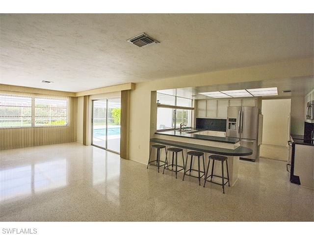 3011 Crayton RD, Naples, FL 34103