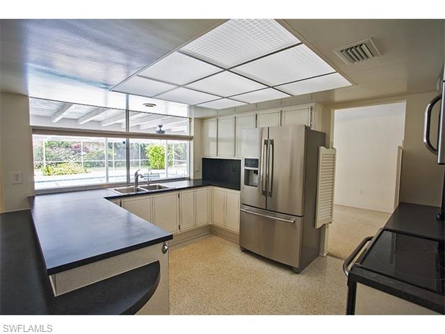 3011 Crayton RD, Naples, FL 34103