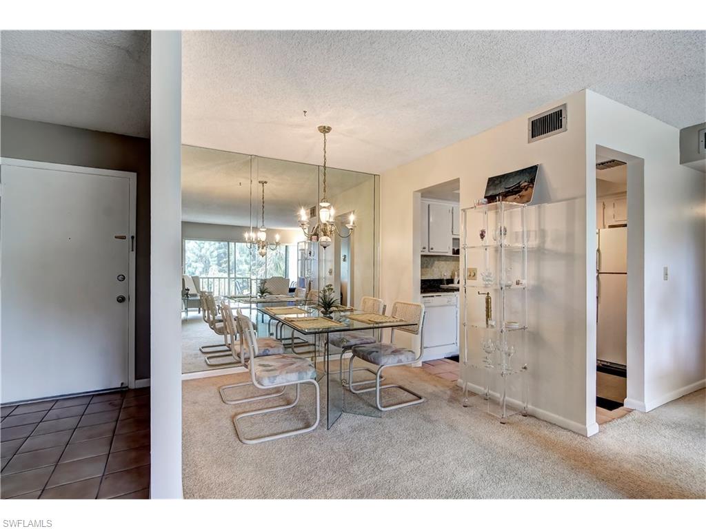 3030 Binnacle Dr, Naples, FL 34103