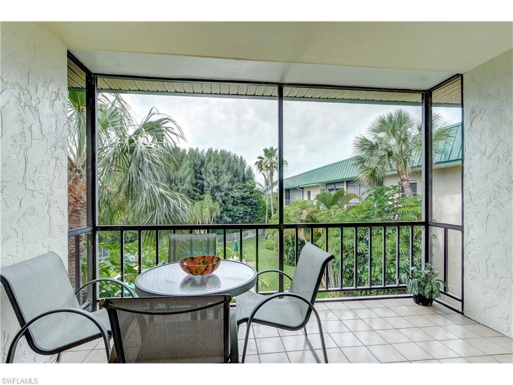 3030 Binnacle Dr, Naples, FL 34103