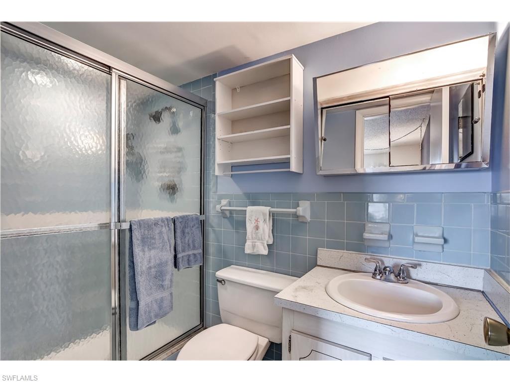 3030 Binnacle Dr, Naples, FL 34103