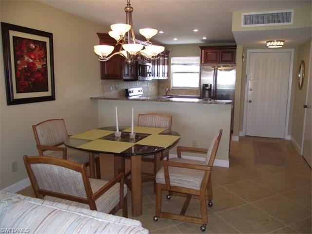 45 High Point CIR S, Naples, FL 34103