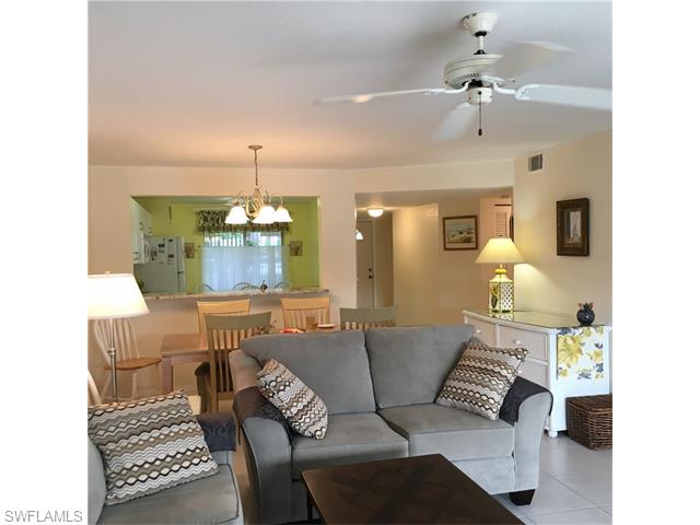 473 Gabriel CIR, Naples, FL 34104