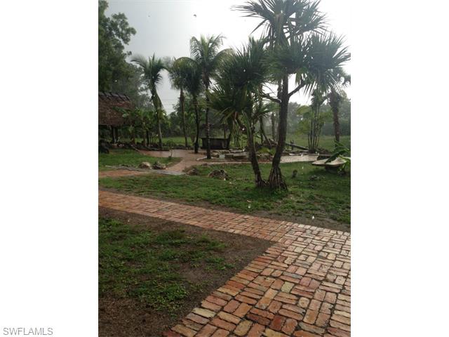 600 San Marcos BLVD, Naples, FL 34104