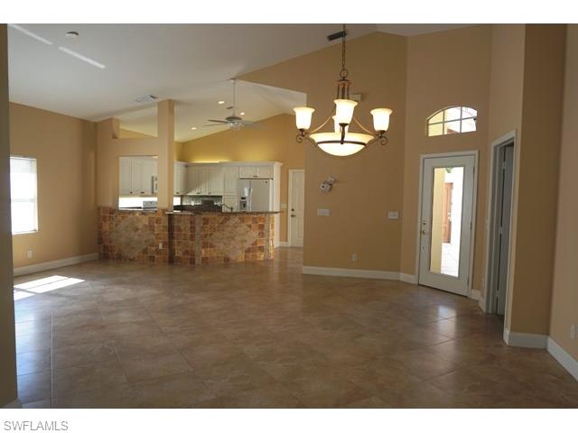 272 Sabal Lake DR, Naples, FL 34104