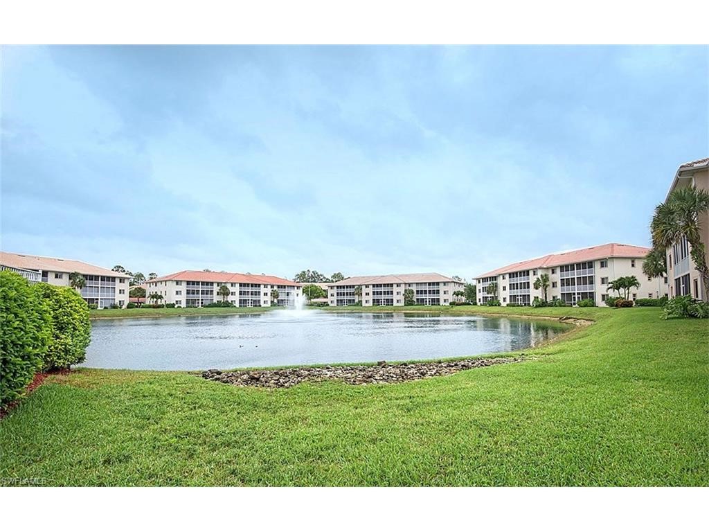 7842 Regal Heron Cir, Naples, FL 34104