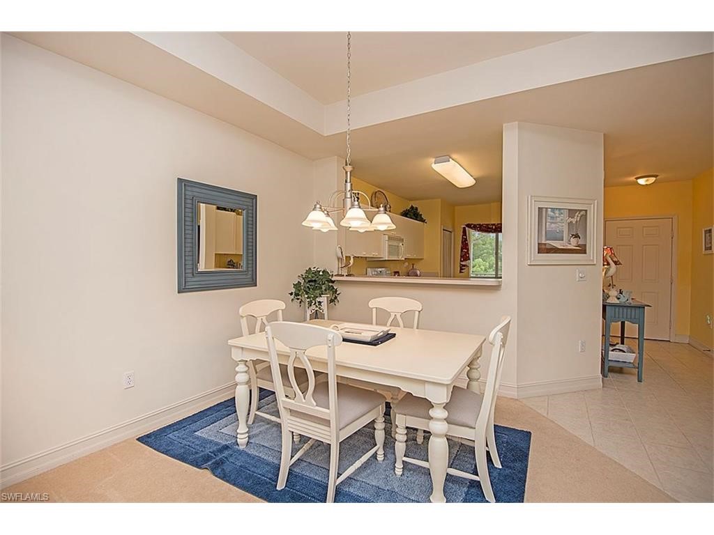 7842 Regal Heron Cir, Naples, FL 34104