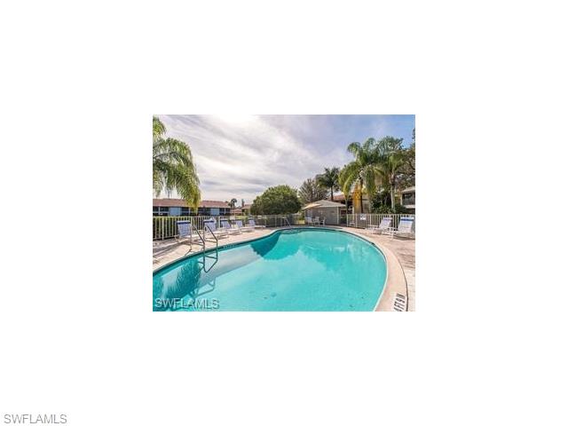 600 Misty Pines CIR, Naples, FL 34105
