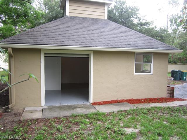 2525 70th ST SW, Naples, FL 34105