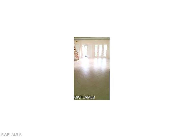 540 111th AVE N, Naples, FL 34108