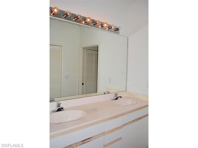 7066 Barrington CIR, Naples, FL 34108