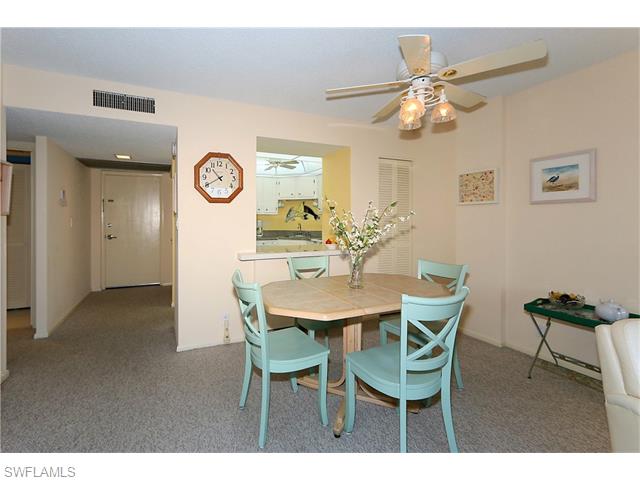 3 Bluebill AVE, Naples, FL 34108