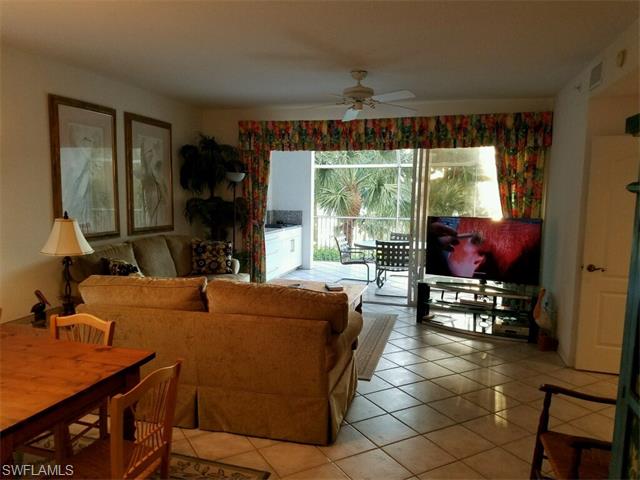 7671 Pebble Creek CIR, Naples, FL 34108