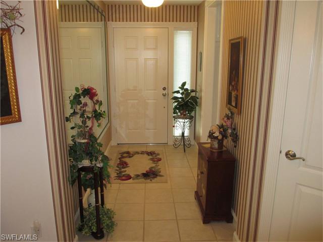 4214 Los Altos CT, Naples, FL 34109