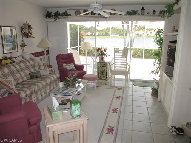 4214 Los Altos CT, Naples, FL 34109