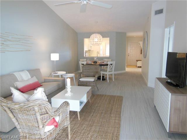 7800 Emerald CIR, Naples, FL 34109