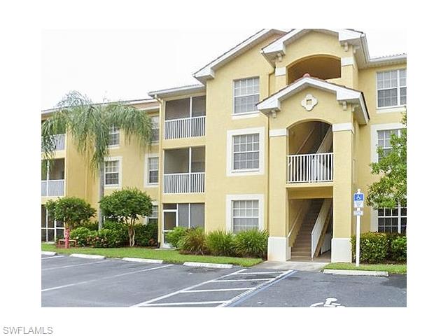 4635 St Croix LN, Naples, FL 34109