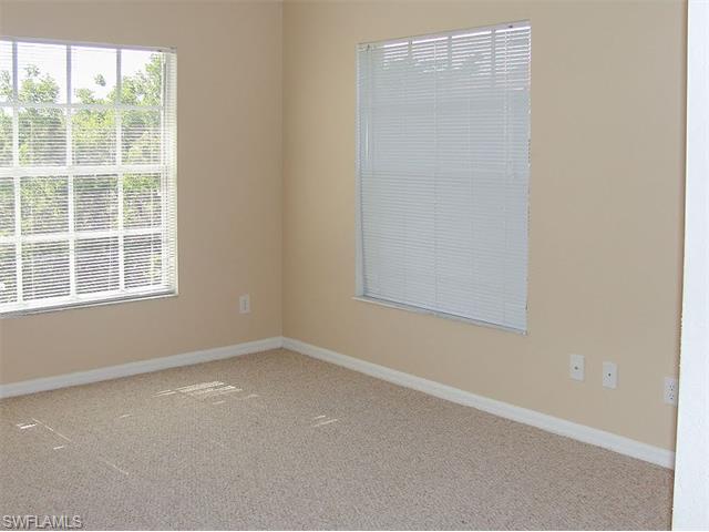 4635 St Croix LN, Naples, FL 34109