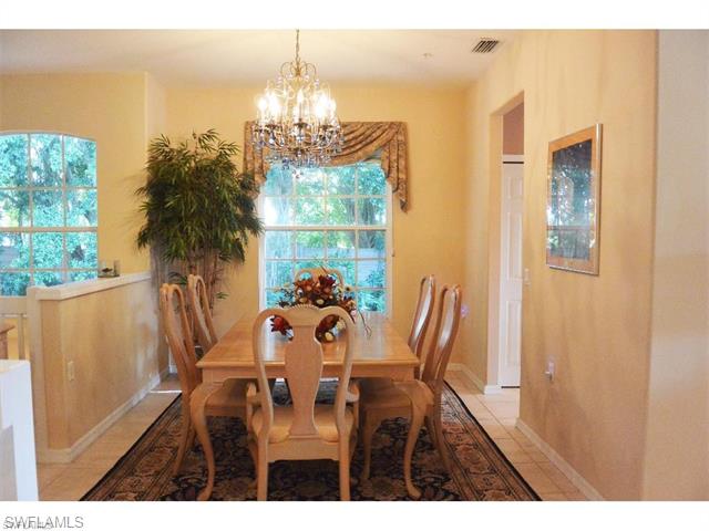 2190 Arielle DR S, Naples, FL 34109
