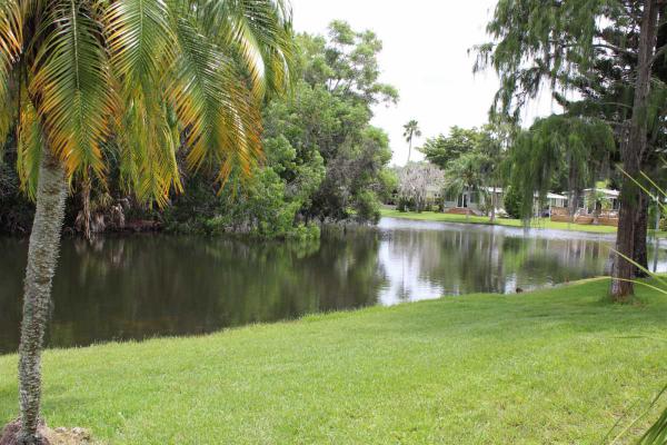 Landmark Naples1023 Concord CTNaples, FL 34110
