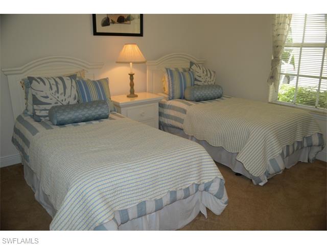 1360 Sweetwater CV, Naples, FL 34110