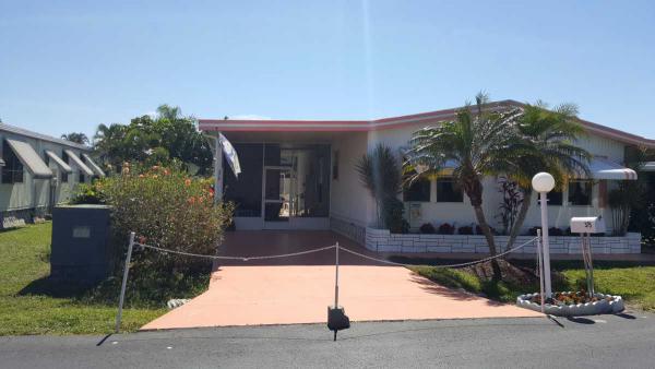 Naples Estates375 Jewelwood LaneNaples, FL 34112