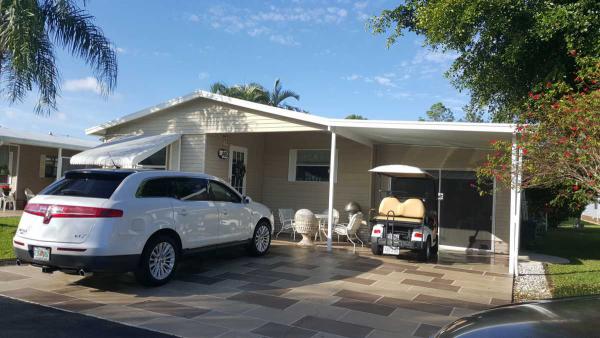 Naples Estates485 Maplewood LaneNaples, FL 34112