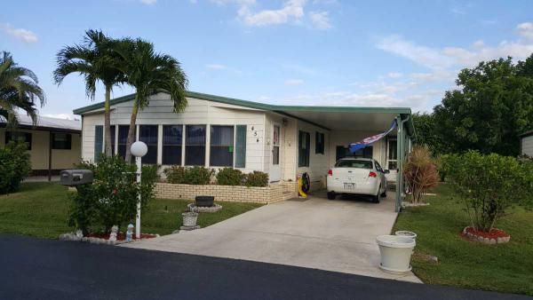 Naples Estates454 Laurelwood LaneNaples, FL 34112