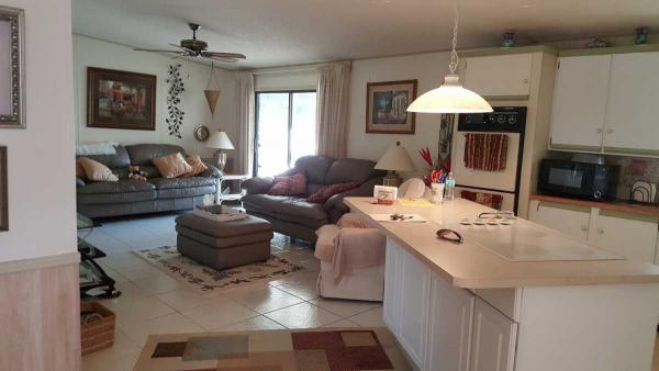 Naples Estates454 Laurelwood LaneNaples, FL 34112