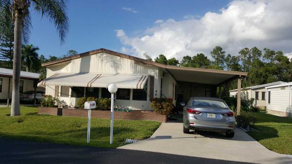 Naples Estates469 Maplewood LaneNaples, FL 34112