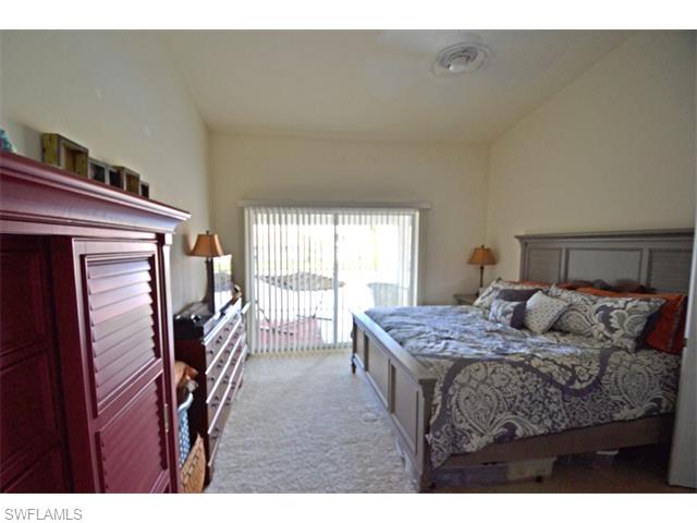 2389 Hidden Lake CT, Naples, FL 34112
