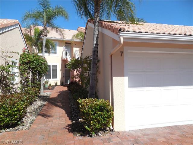 2405 Hidden Lake DR, Naples, FL 34112