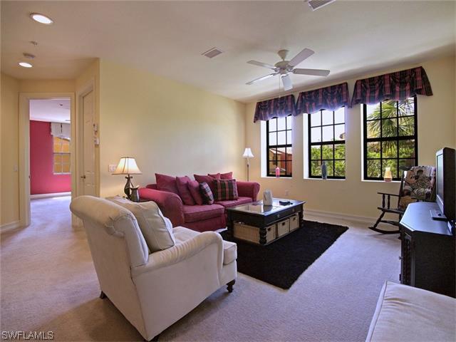 9110 Capistrano ST S, Naples, FL 34113