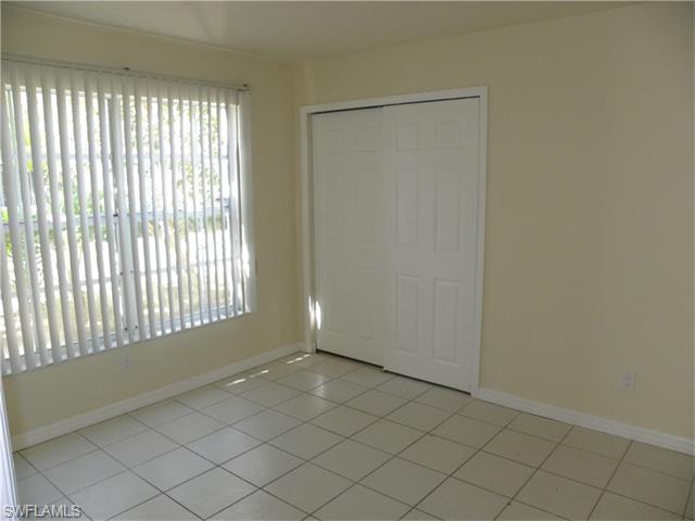 334 Bradstrom CIR, Naples, FL 34113