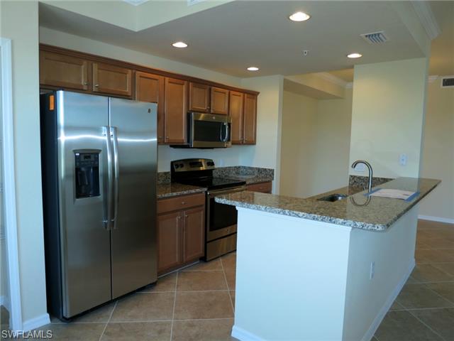 9815 Giaveno CT, Naples, FL 34113