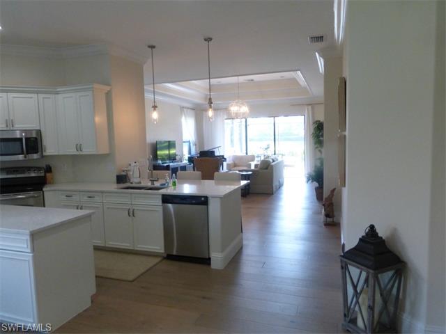 7480 Moorgate Point WAY, Naples, FL 34113
