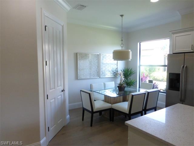 7480 Moorgate Point WAY, Naples, FL 34113