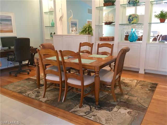 7088 Marconi CT, Naples, FL 34114