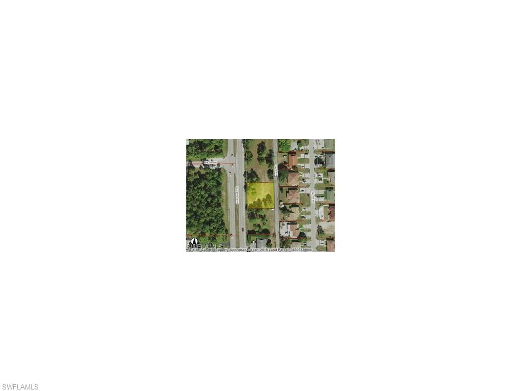 2348 Santa Barbara Blvd, Naples, FL 34116