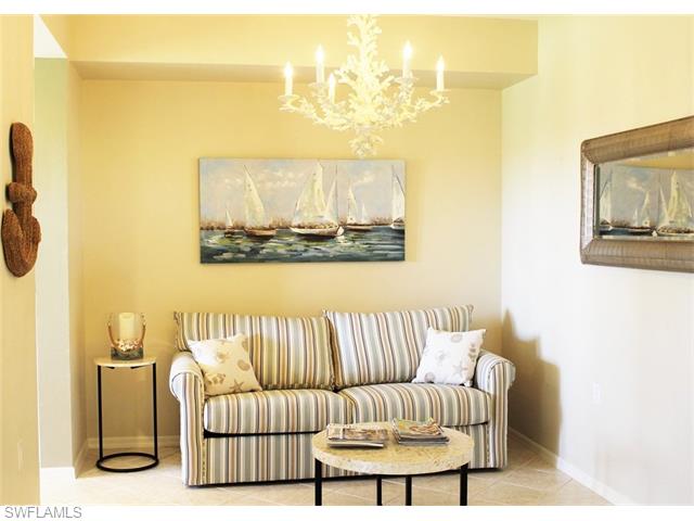 2700 Cypress Trace CIR, Naples, FL 34119