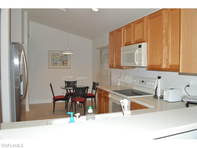 1743 Ribbon Fan LN, Naples, FL 34119