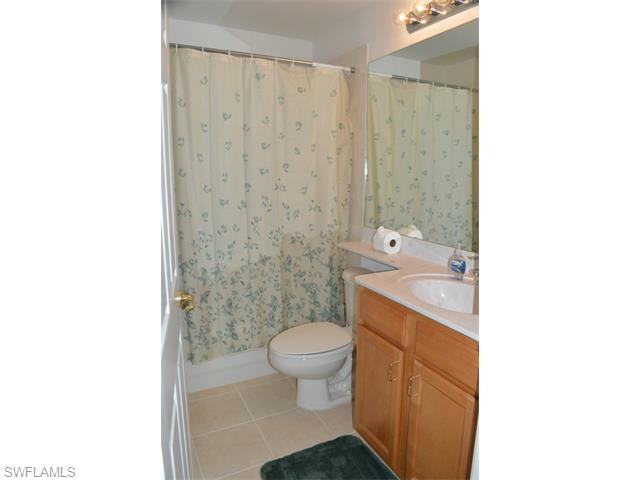 1743 Ribbon Fan LN, Naples, FL 34119