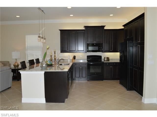 3326 Baltic DR, Naples, FL 34119